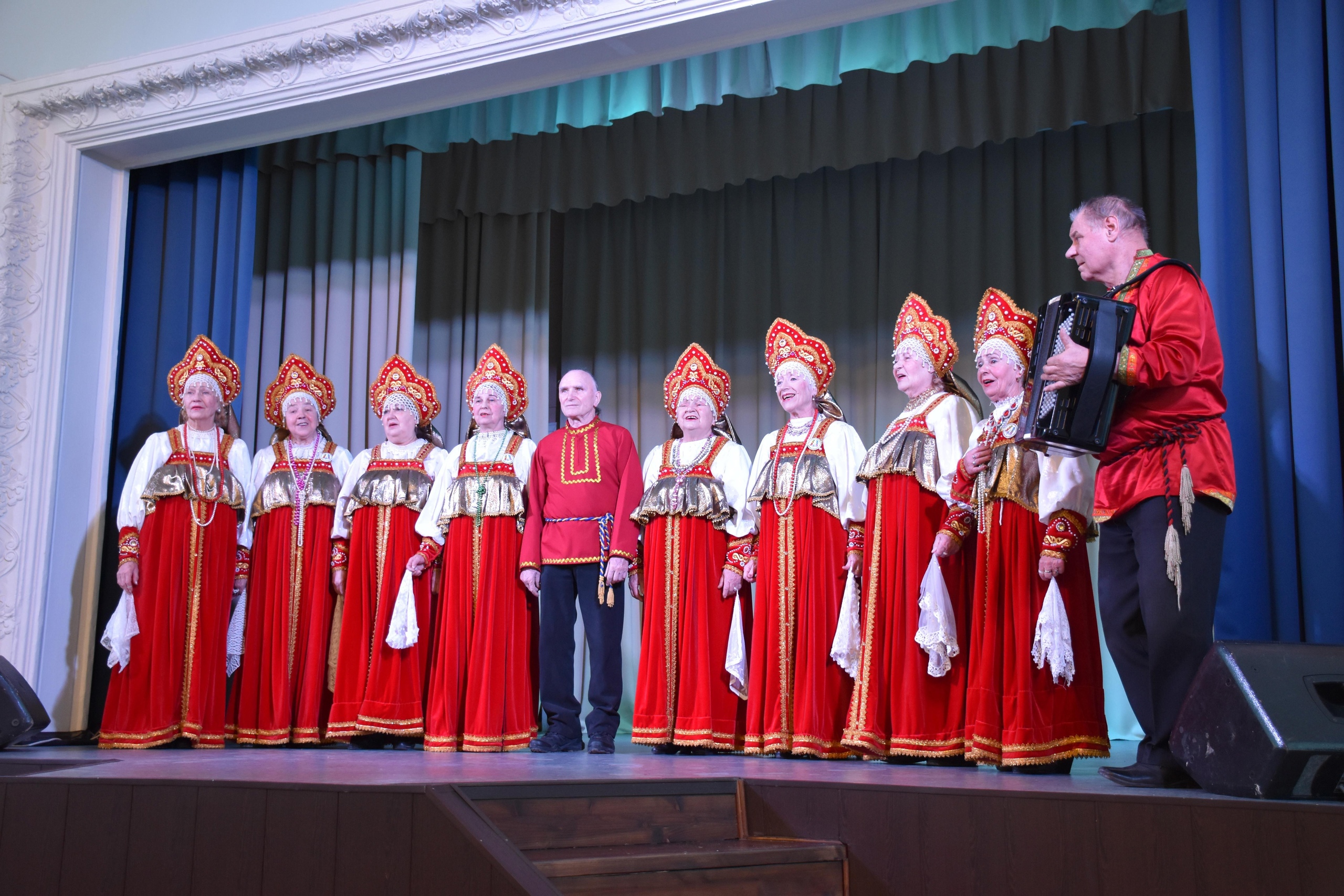 В ДК г. Щекино состоялось торжественное мероприятие посвященное Дню инвалида.