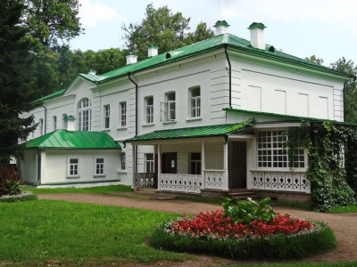 Музей-усадьба "Ясная Поляна" Музей-усадьба "Ясная Поляна".